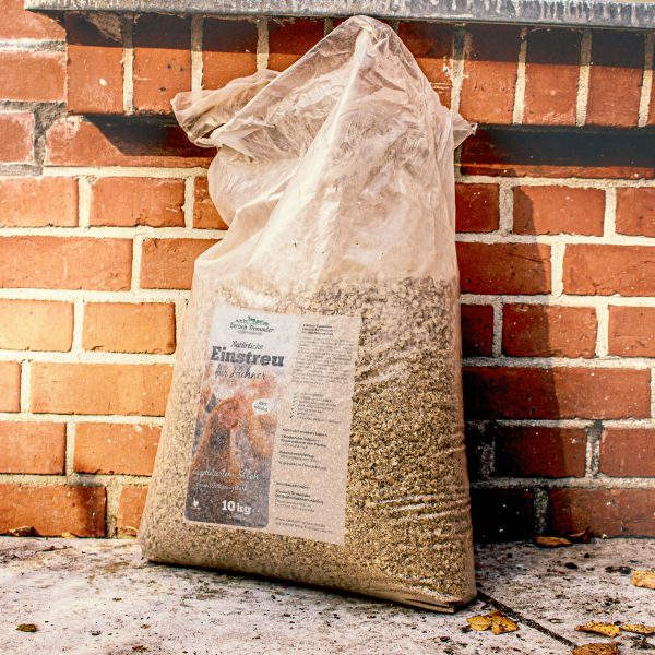 Natürliche Einstreu für Hühner aus pelletiertem Stroh 10 kg